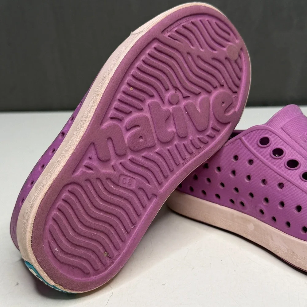 Native Jefferson Shoes Kids Size C8 Purple Slip‎ On Perforated Water Sneakers
